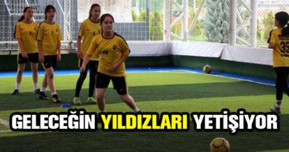 GELECEĞİN FUTBOLCULARI
