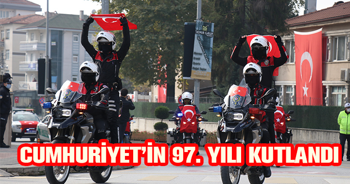 CUMHURİYETİN 97. YILI KUTLANDI