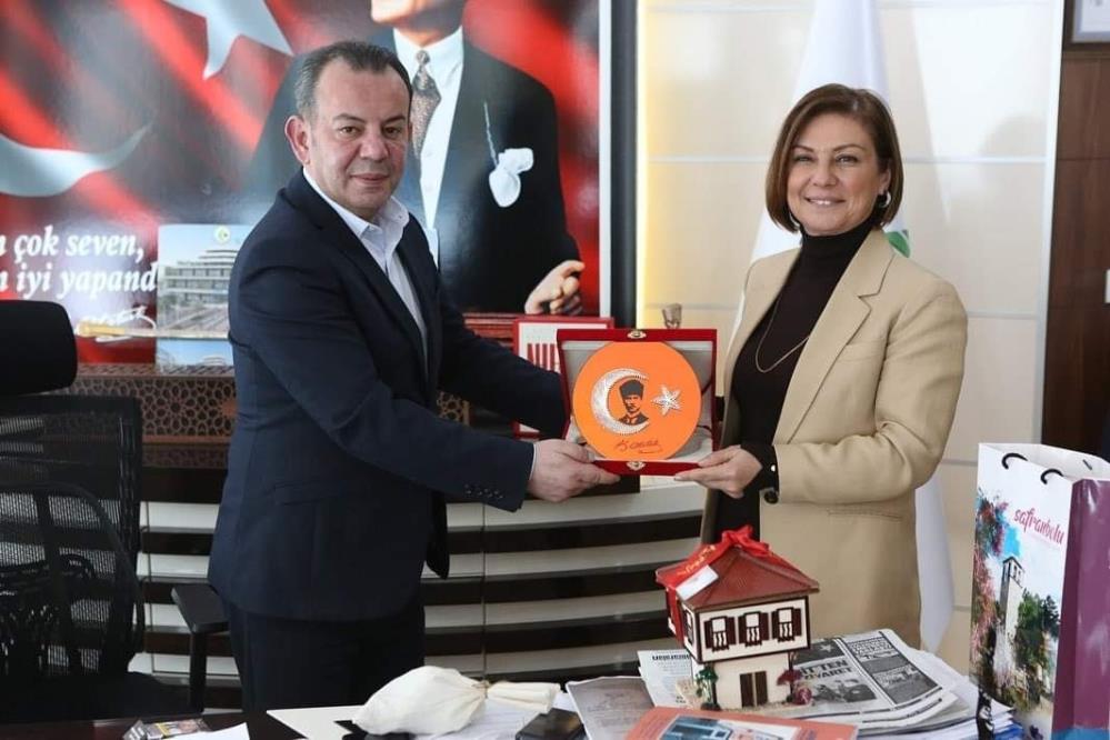 BAŞKAN KÖSE , TANJU ÖZCAN'I ZİYARET ETTİ