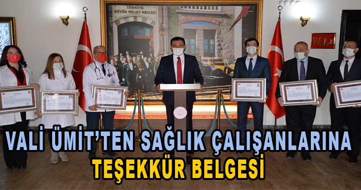 SAĞLIK ÇALIŞANLARINA BAŞARI BELGESİ VERİLDİ