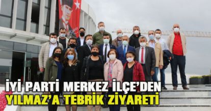 İyi Parti Merkez İlçe Yönetimi'nden Yılmaz'a Tebrik Ziyareti