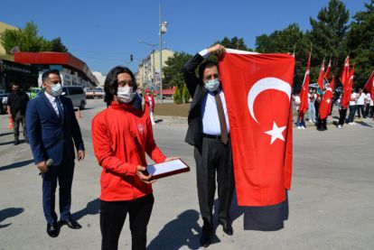 ATATÜRK'ÜN BOLU'YA GELİŞİNİN 87'NCİ YIL DÖNÜMÜ COŞKUYLA KUTLANDI