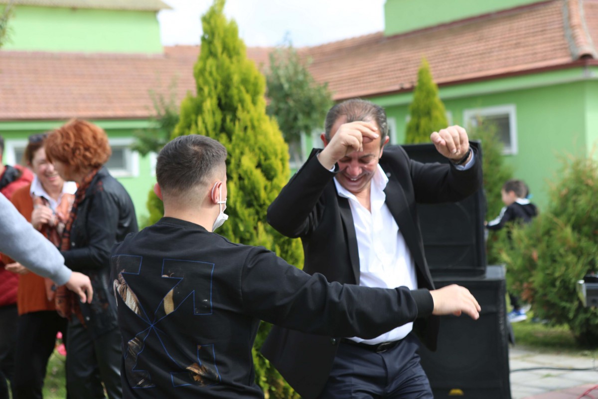BOLU BELEDİYESİ'NDEN COŞKULU KUTLAMA