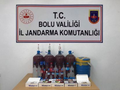 Kaçak içki ve sigaralara el kondu