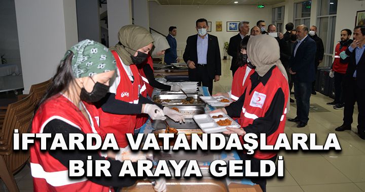Vali Ümit Vatandaşlarla İftarda Buluştu