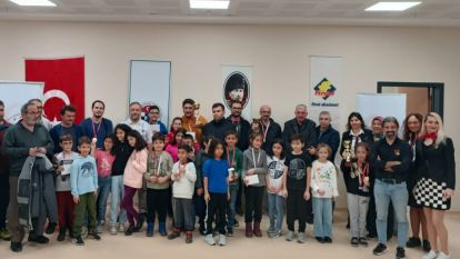 SATRANÇ TURNUVASI TAMAMLANDI