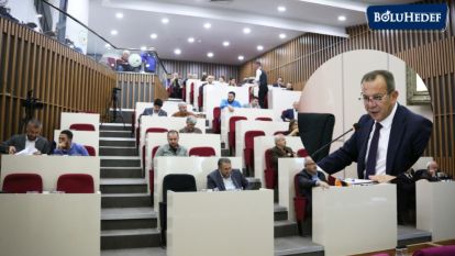 TANJU ÖZCAN MÜLTECİLERİN DERNEK KURMASINA TEPKİ GÖSTERDİ “BOMBA EĞİTİMİ Mİ VERECEKSİNİZ?”