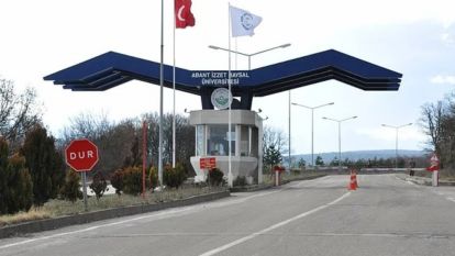 ÜNİVERSİTE'YE  YARGI 'DUR' DEDİ 