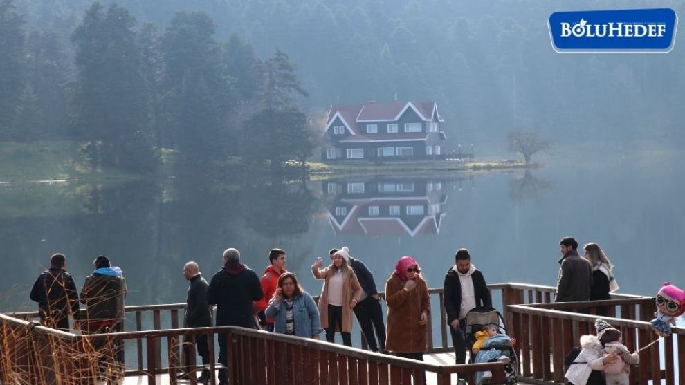 GÖLCÜK TABİAT PARKI'NA ZİYARETÇİ AKINI