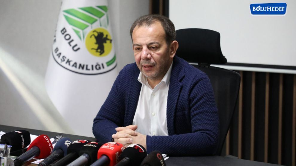 TANJU ÖZCAN'IN MAKAMI ÖNÜNDE TAŞKINLIK ÇIKARTAN BIÇAKLI SALDIRGANA GÖZALTI