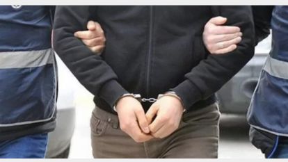 12 KİLO ESRARLA YAKALANDILAR