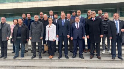 İYİ PARTİLİ BURHAN AKTAŞ MAZBATASINI ALDI