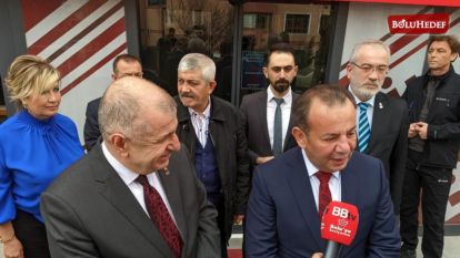 TANJU ÖZCAN ÜMİT ÖZDAG'I ZİYARET ETTİ