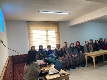 BOLU'DA KÖYLÜLERE SAĞIM HİJYENİ VE SANİTASYON EĞİTİMİ VERİLDİ