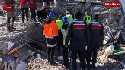 BOLU VE KARABÜK'TE KOMANDOLARDAN DEPREMZEDELERE DESTEK