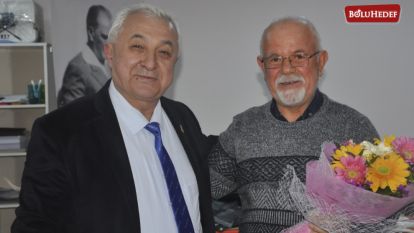 CHP'Lİ AHMET KURT'TAN NAZIM HİKMET'Lİ GÖNDERME