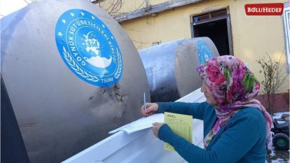 GÖYNÜK'TEKİ SÜT ÜRETİCİLERİ SÜT PARASINI DEPREM BÖLGESİNE GÖNDERDİ