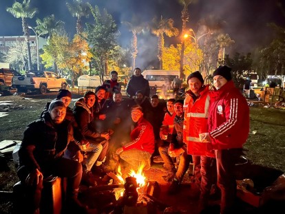 YARENLER HATAY'DA AFETZEDELER İÇİN SEFERBER OLDU