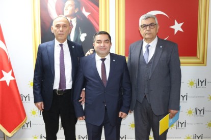 AHMET ÖRNEKBAŞ ADAY ADAYLIĞINI DUYURDU
