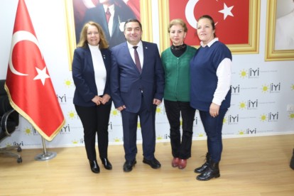 AHMET ÖRNEKBAŞ ADAY ADAYLIĞINI DUYURDU