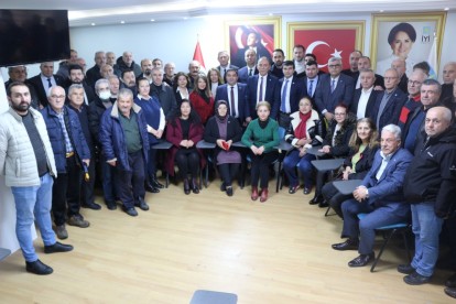 AHMET ÖRNEKBAŞ ADAY ADAYLIĞINI DUYURDU