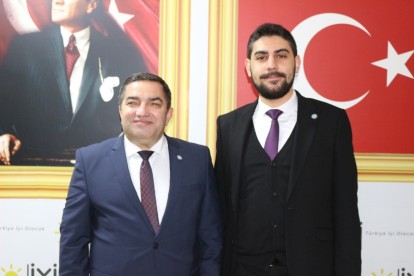 AHMET ÖRNEKBAŞ ADAY ADAYLIĞINI DUYURDU