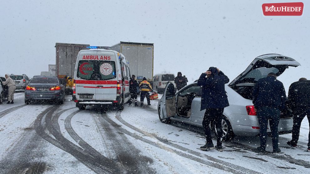 ANADOLU OTOYOLU'NUN BOLU KESİMİNDE ZİNCİRLEME KAZA