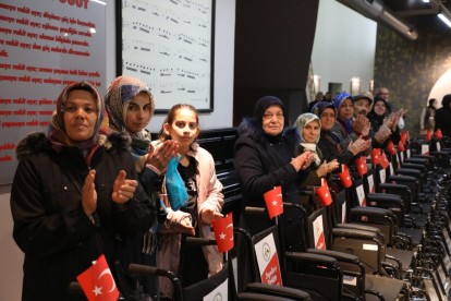 BOLU BELEDİYESİ'NDEN  25 ENGELLİ BİREYE BAYRAM HEDİYESİ