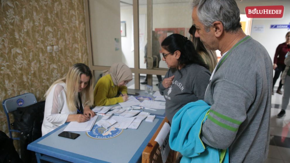 BOLU'DA YURTLARDA KALAN VATANDAŞLARIN SAĞLIĞIYLA YAKINDAN İLGİLENİYOR