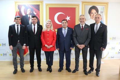 MİNE EBRU ŞENTÜRK İYİ PARTİ'DEN ADAY ADAYI
