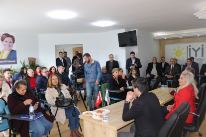 MİNE EBRU ŞENTÜRK İYİ PARTİ'DEN ADAY ADAYI