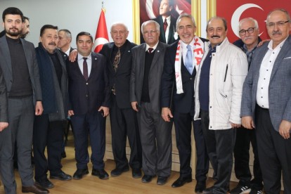 SÜNNETÇİ EŞREF İYİ PARTİ'DEN ADAY ADAYI OLDU