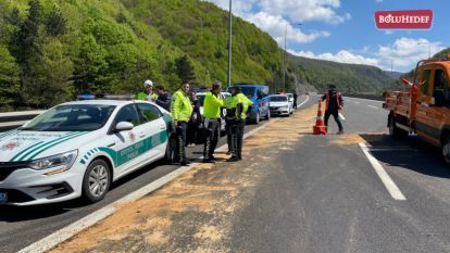 BOLU DAĞI'NDA KAZA NEDENİYLE YOL KAPANDI