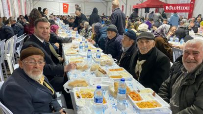 DUHA ÖZÇELİK VATANDAŞLARLA İFTAR ÇADIRINDA BULUŞTU   