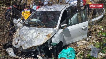 ŞARAMPOLE DEVRİLEN OTOMOBİLİN SÜRÜCÜSÜ YARALANDI