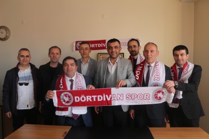 AHMET ÖRNEKBAŞ DÖRTDİVANLILARLA BAYRAMLAŞTI