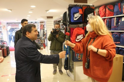 AHMET ÖRNEKBAŞ YUKARI ÇARŞI ESNAFIYLA BULUŞTU