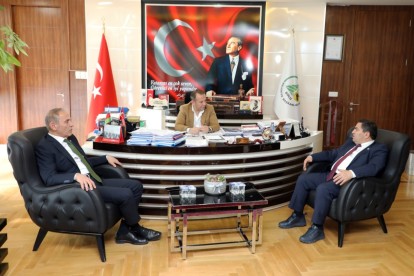 AHMET ÖRNEKBAŞ'TAN TANJU ÖZCAN'A ZİYARET