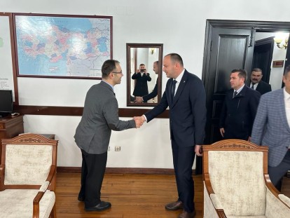 AKGÜL KURUMLARI ZİYARET ETTİ