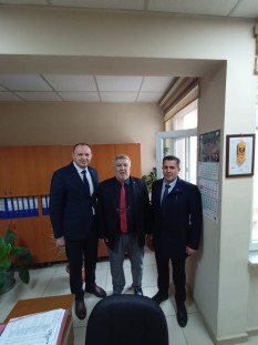 AKGÜL KURUMLARI ZİYARET ETTİ