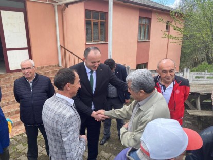 AKGÜL MENGENLİ VATANDAŞLARLA BAYRAMLAŞTI