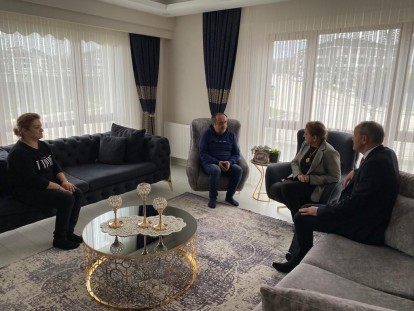 ARZU AYDIN'DAN BAYRAM MESAİSİ