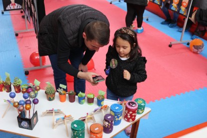 BOLU VİLAYETLER HİZMET BİRLİĞİ ANAOKULU'NDA YILSONU SERGİSİ