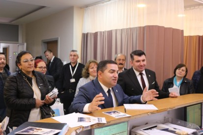 İYİ PARTİLİ ADAYLAR BOLU'YU KARIŞ KARIŞ GEZİYOR