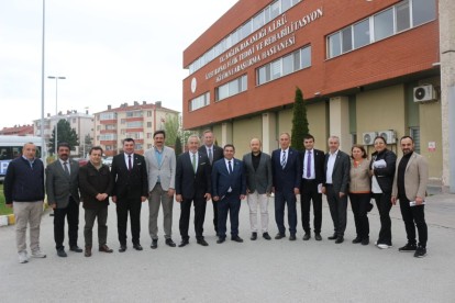 İYİ PARTİLİ ADAYLAR BOLU'YU KARIŞ KARIŞ GEZİYOR