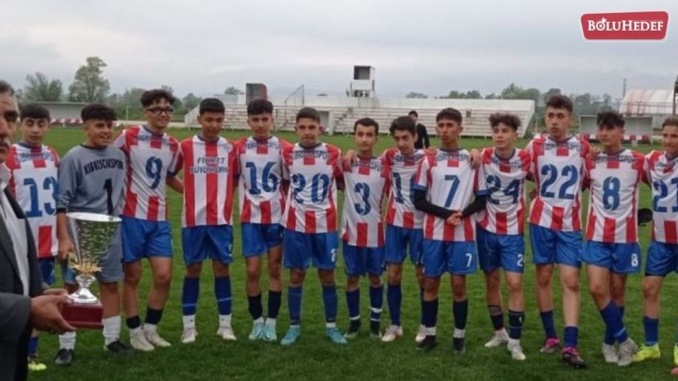 KIBRISCIKSPOR U-15'TE NAMAĞLUP ŞAMPİYON OLDU