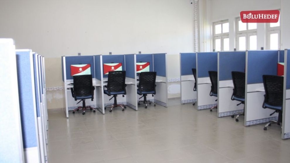 MUDURNU'DA E-SINAV MERKEZİ AÇILDI