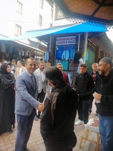 SADETTİN BASKIN YUKARI ÇARŞI ESNAFIYLA BULUŞTU