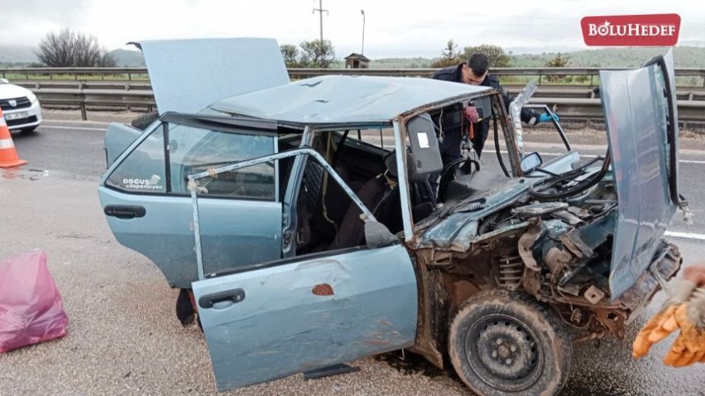 GEREDE'DE FECİ KAZA: 8 KİŞİ YARALI