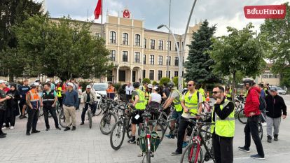 BİSİKLETLİLER ÇEVRE İÇİN PEDAL ÇEVİRDİ